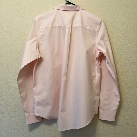 LLBean "Wrinkle Resist" Light Pink Button-front Shirt, size M - Picture 2 of 9